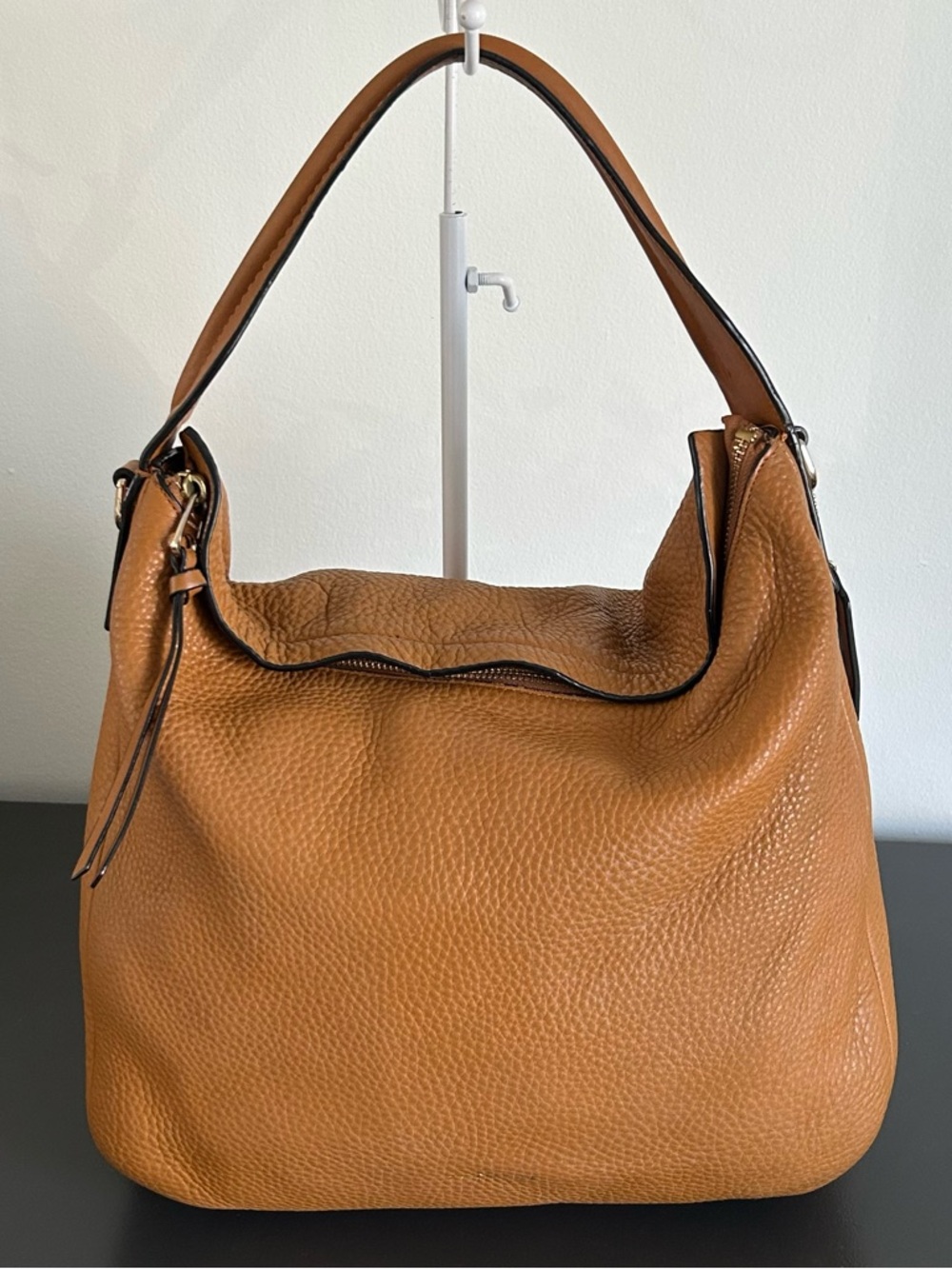 Coach Tan Leather shoulder Bag Slouchy hobo bag everyday - Picture 5 of 14